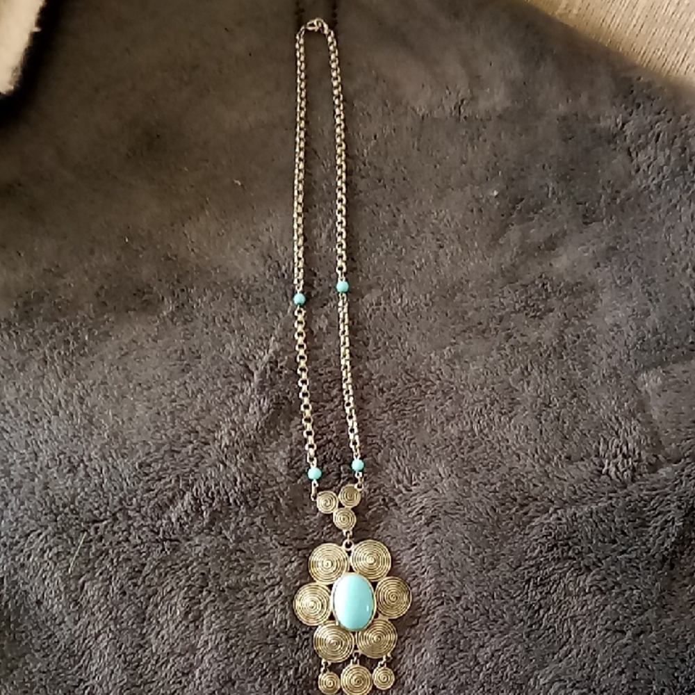 Vintage  Turquoise Pendant Necklace - Picture 3 of 5